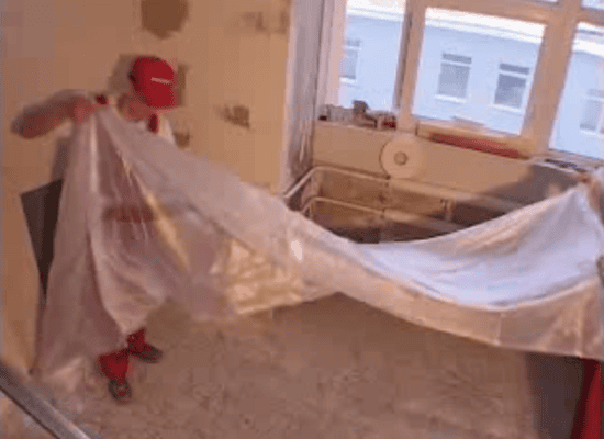 Укладка полиэтиленовой пленки